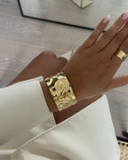Noem Bangle by Avelore. Gold bracelet for women. Onesize