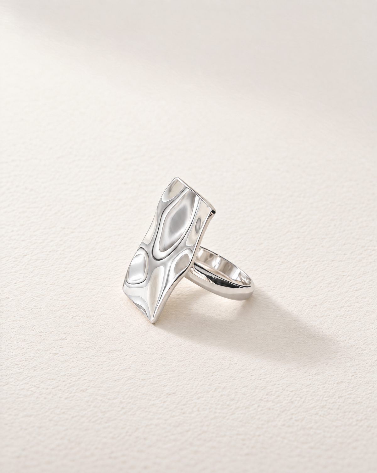 Noem Signet Ring